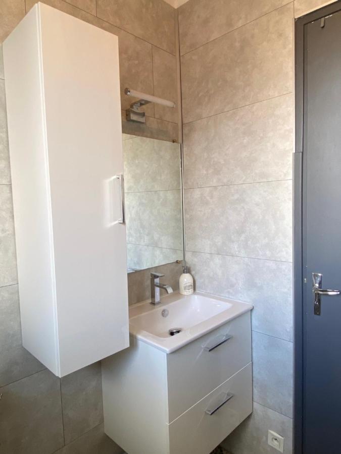 L'Eldorado Ruthenois - Garage & Terrasse Apartman Rodez Kültér fotó