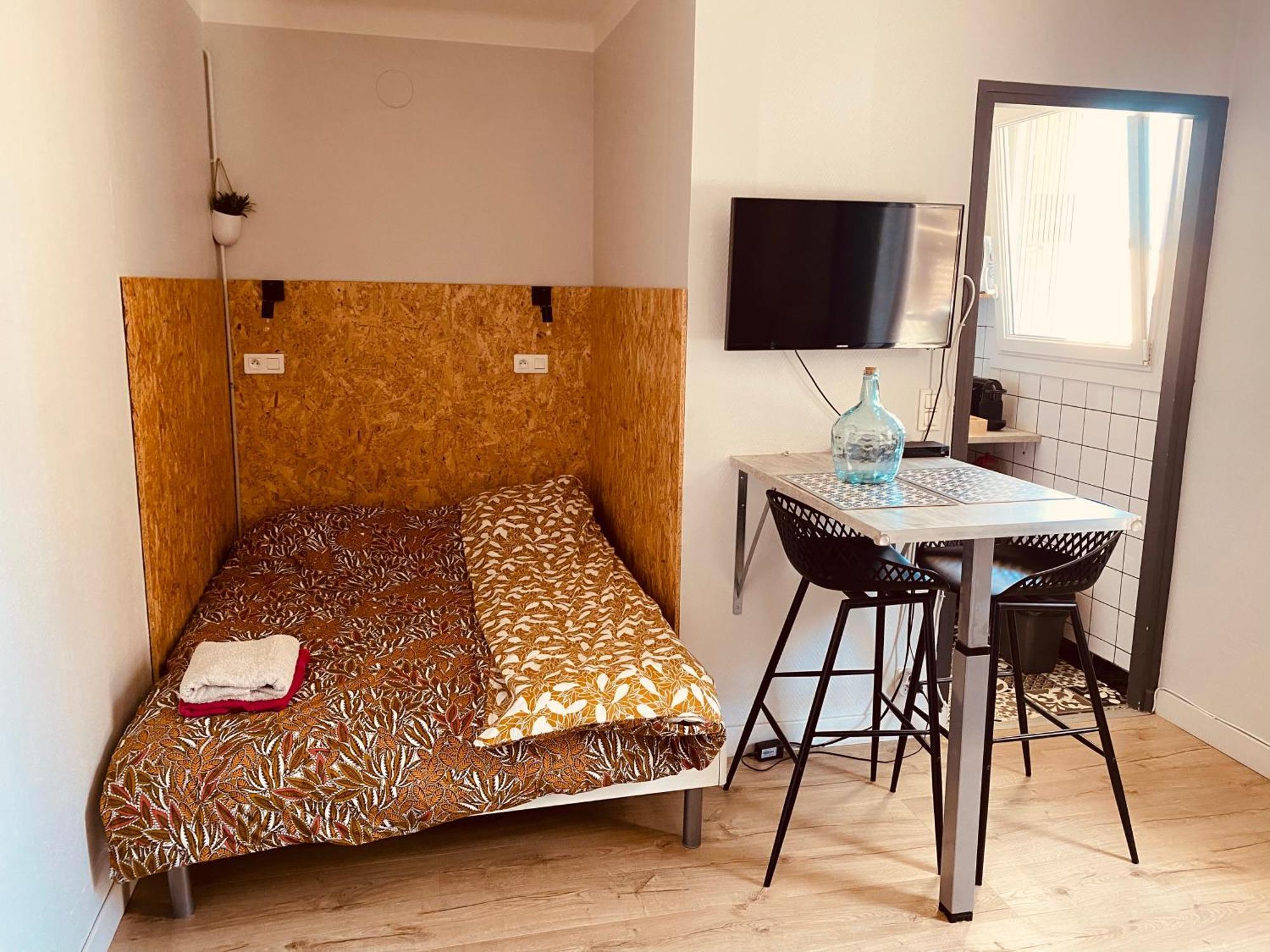 L'Eldorado Ruthenois - Garage & Terrasse Apartman Rodez Kültér fotó